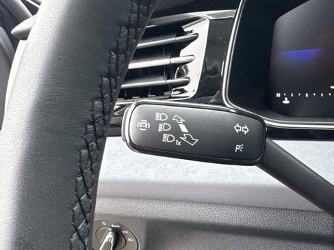 New 2026 Volkswagen Jetta SE FWD image 22