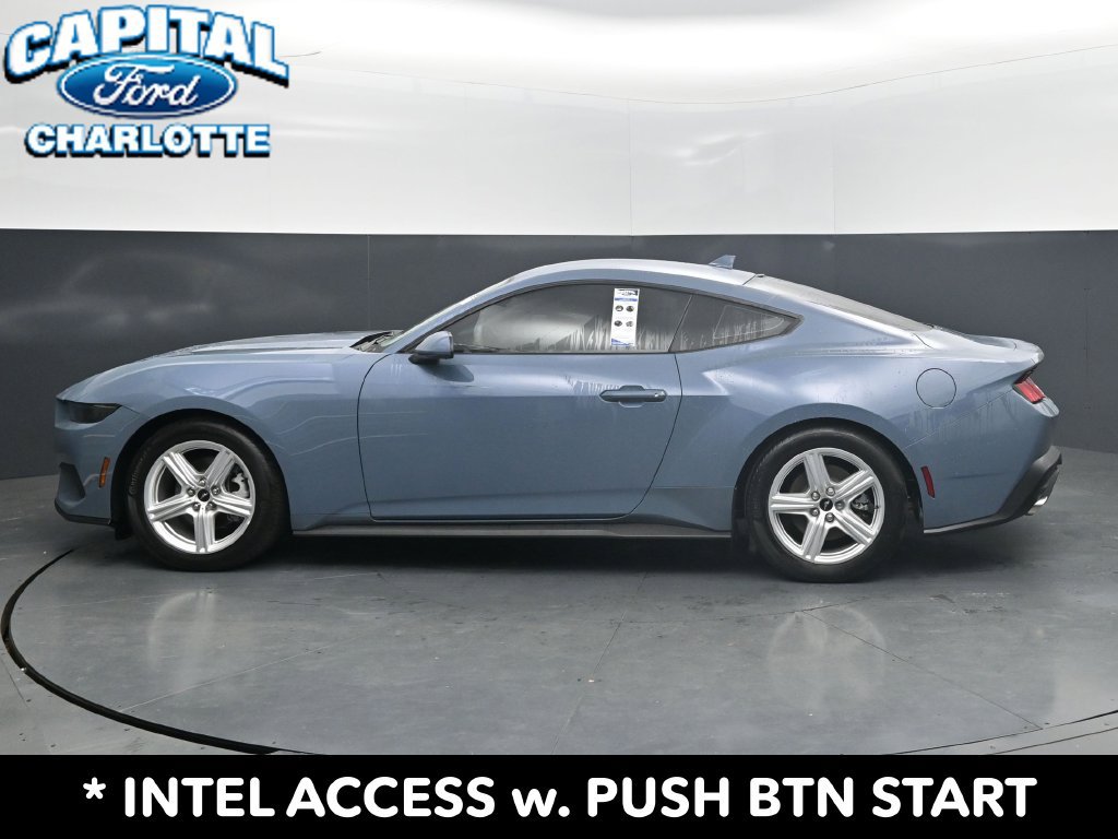 Used 2026 Ford Mustang Coupe RWD image 4