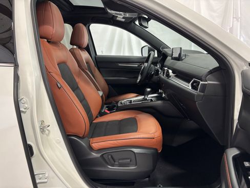 Certified 2025 MAZDA CX-5 Carbon Edition image 15