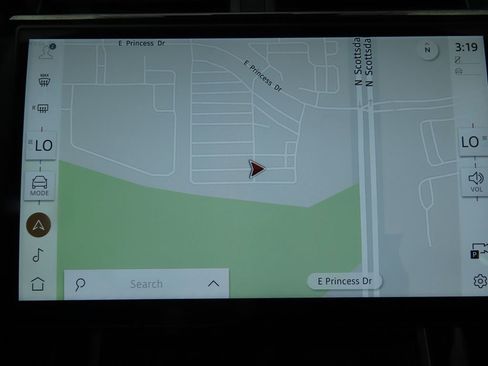 Used 2024 Land Rover Range Rover Velar Dynamic SE image 15