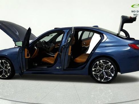 Used 2025 BMW 330i Sedan RWD image 15