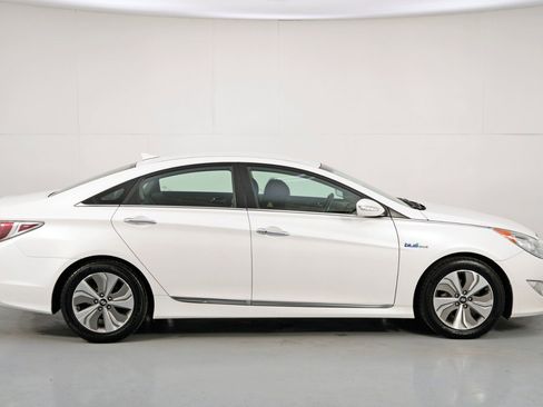 Used 2013 Hyundai Sonata Limited image 47