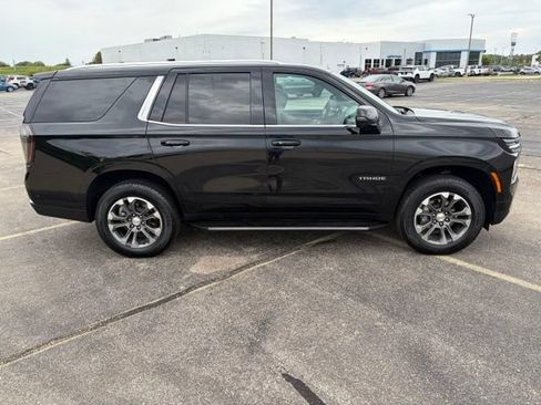 Used 2025 Chevrolet Tahoe LT w/ Comfort Package AWD/4WD image 7