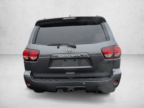 Used 2019 Toyota Sequoia SR5 w/ Premium Package image 6