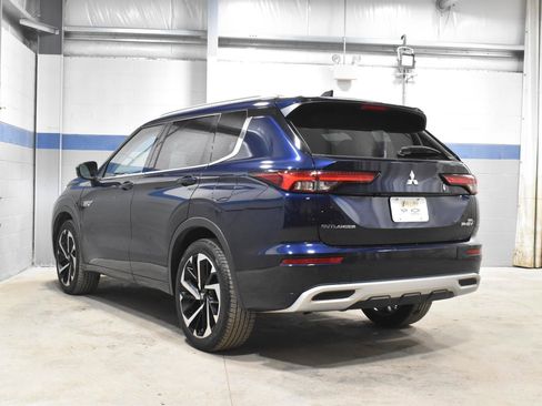 Used 2023 Mitsubishi Outlander SEL image 23