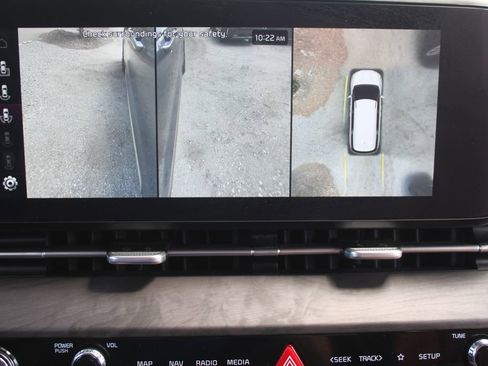 Used 2024 Kia Carnival SX FWD image 66