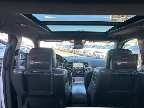 Used 2019 Jeep Grand Cherokee Summit image 33