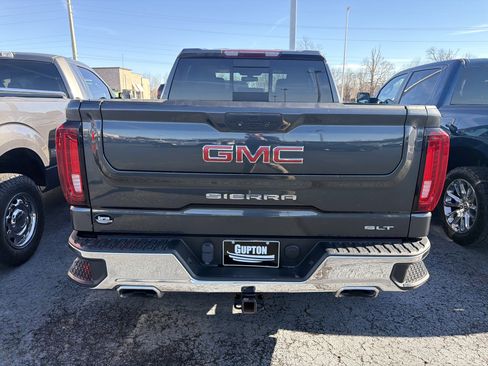 Used 2022 GMC Sierra 1500 SLT w/ SLT Premium Package image 8
