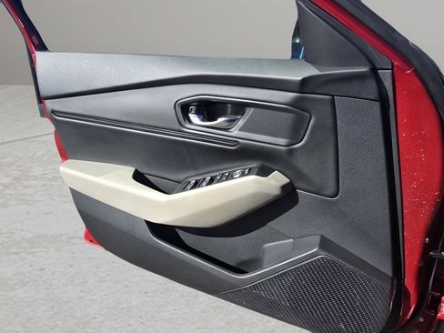 Used 2023 Honda Accord EX image 16