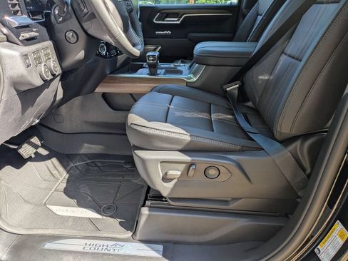 New 2026 Chevrolet Silverado 1500 High Country AWD/4WD image 11
