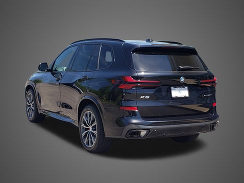 New 2026 BMW X5 xDrive50e AWD/4WD image 7