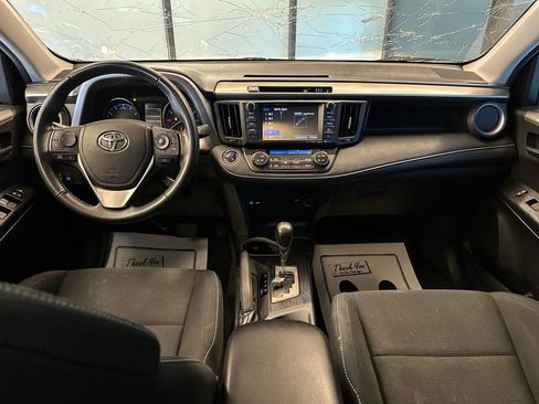 Used 2018 Toyota RAV4 Adventure AWD/4WD image 9