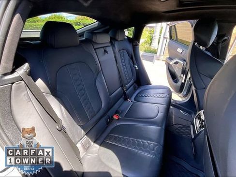 Used 2023 BMW X6 M AWD/4WD image 27