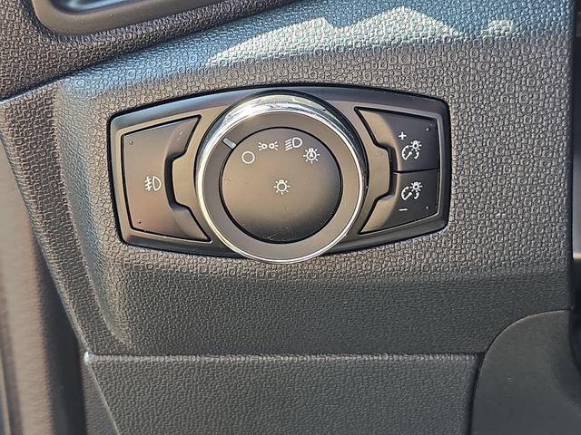 Used 2021 Ford EcoSport SE w/ SE Convenience Package FWD image 19