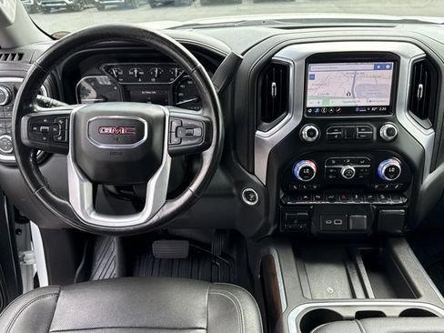 Used 2022 GMC Sierra 1500 SLT image 7