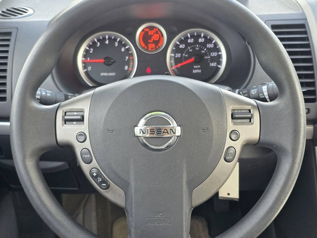 Used 2012 Nissan Sentra 2.0 SR FWD image 16