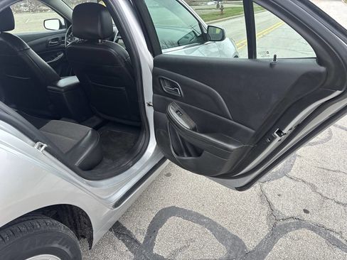Used 2015 Chevrolet Malibu LT image 12