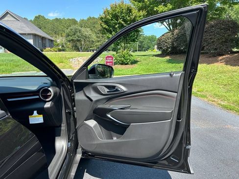 New 2026 Chevrolet Trax RS w/ Sunroof Package FWD image 58