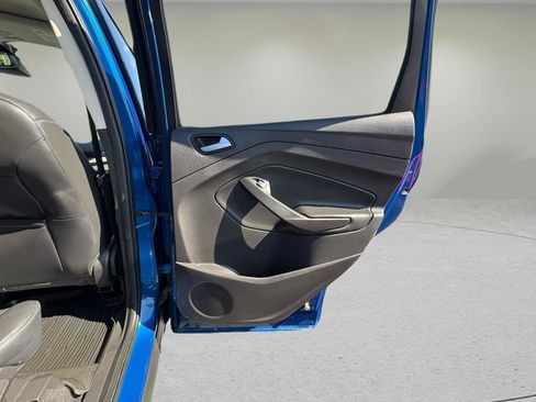 Used 2018 Ford Escape SEL w/ Ford Safe & Smart Package image 40