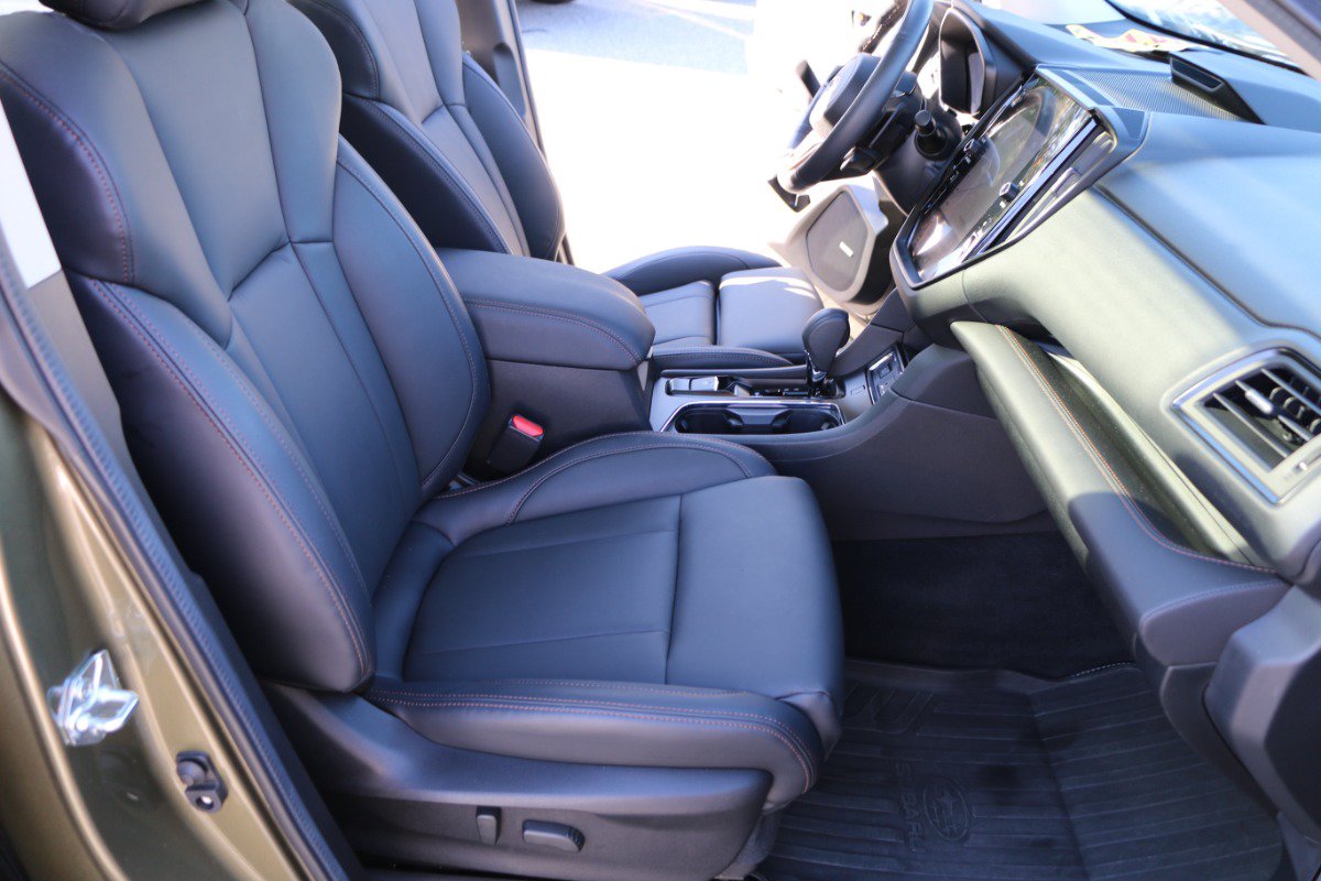 Used 2025 Subaru Ascent Bronze Edition w/ Popular Package #2 AWD/4WD image 30