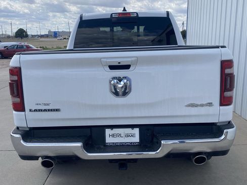 Used 2024 RAM 1500 Laramie AWD/4WD image 6