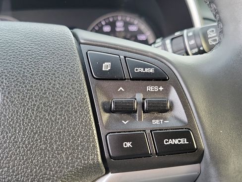 Used 2020 Hyundai Tucson Limited image 9