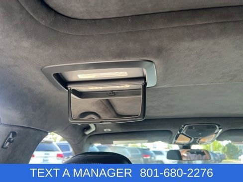 Used 2022 BMW 750i xDrive w/ Autobahn Package image 47