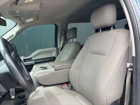 Used 2017 Ford F150 XLT w/ Equipment Group 302A Luxury image 15