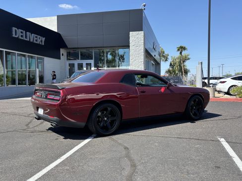 Used 2022 Dodge Challenger R/T w/ Plus Package RWD image 3
