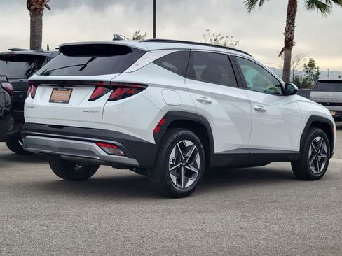 New 2026 Hyundai Tucson SEL image 2