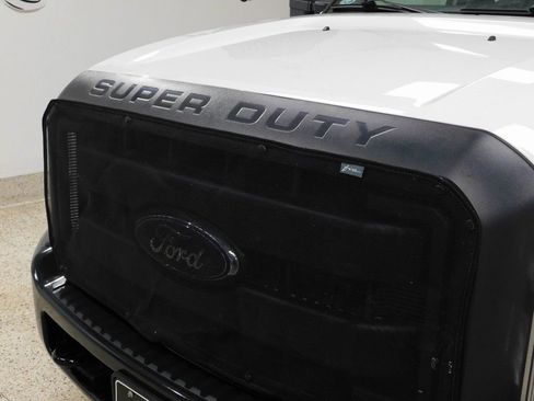 Used 2015 Ford F250 XL RWD image 22