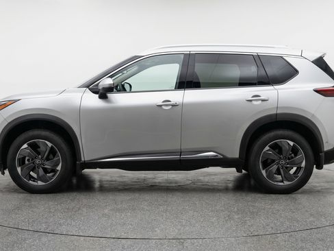Used 2025 Nissan Rogue SV FWD image 5