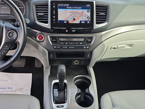 Used 2017 Honda Ridgeline RTL-T image 37