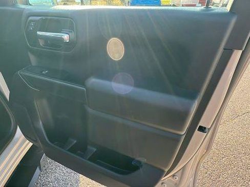 Used 2022 Chevrolet Silverado 1500 Custom Trail Boss image 16