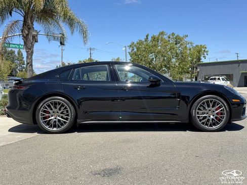 Used 2017 Porsche Panamera Turbo w/ Sport Package AWD/4WD image 10
