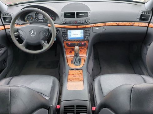 Used 2006 Mercedes-Benz E 350 Sedan image 14