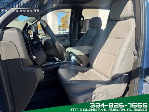 Used 2024 GMC Sierra 2500 SLT w/ SLT Premium Package image 10