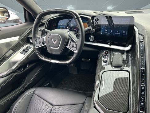 Used 2024 Chevrolet Corvette Z06 image 4