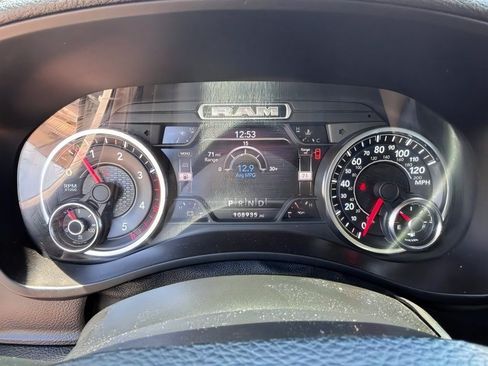 Used 2019 RAM 3500 Laramie AWD/4WD image 13