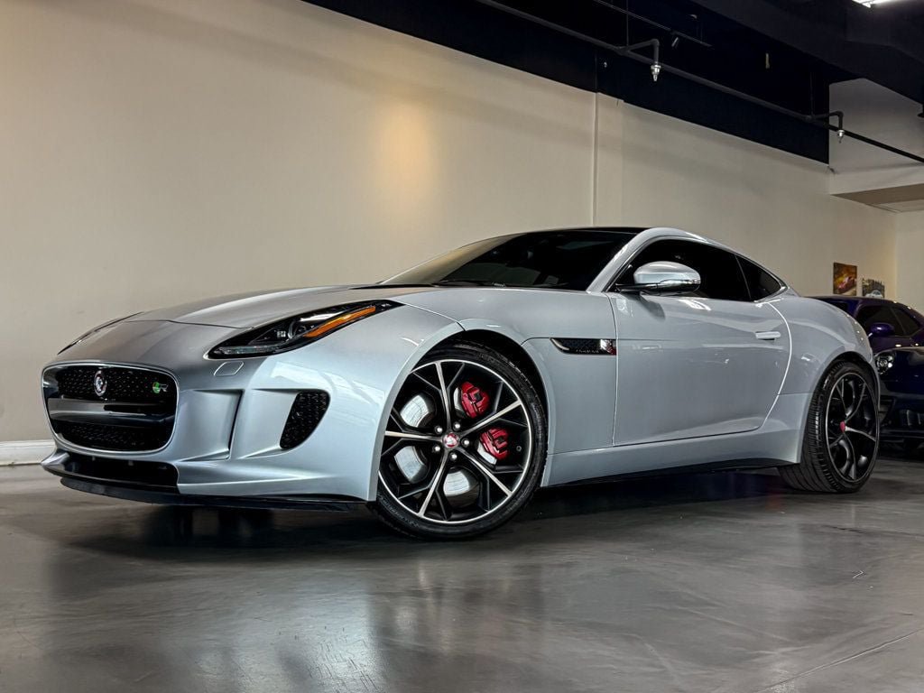 Used 2015 Jaguar F-TYPE R RWD image 1