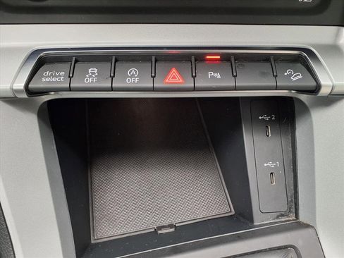 Used 2022 Audi Q3 2.0T Premium w/ Convenience Package image 22