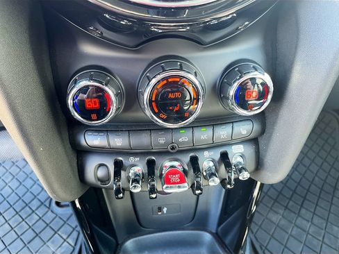 Used 2020 MINI Cooper S FWD image 12