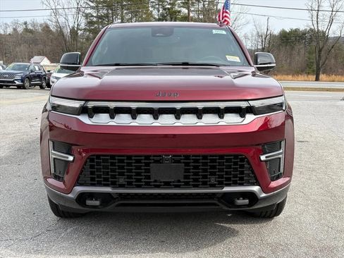 New 2026 Jeep Grand Wagoneer 4WD w/ Premium Group I image 2