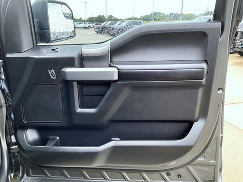 Used 2016 Ford F150 XLT w/ Equipment Group 301A Mid RWD image 18