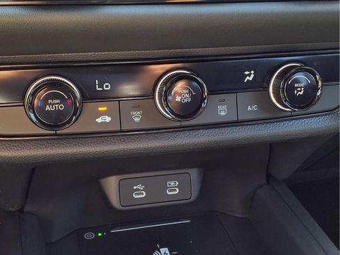 New 2026 Honda HR-V LX image 17