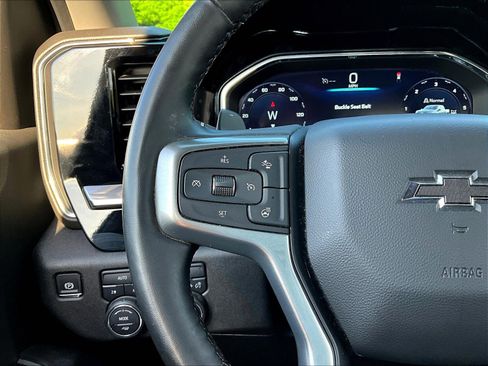 Used 2025 Chevrolet Silverado 1500 RST w/ Convenience Package II AWD/4WD image 12