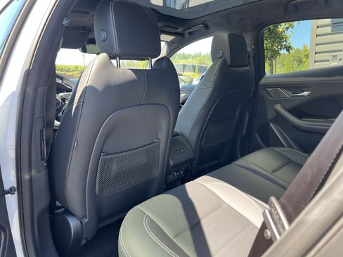 Certified 2024 Jaguar I-PACE R-Dynamic HSE AWD/4WD image 16