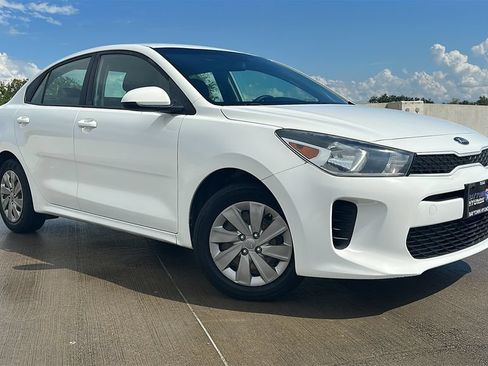 Used 2019 Kia Rio S FWD image 5
