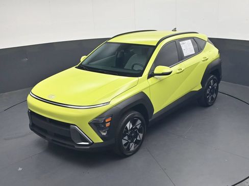 Used 2025 Hyundai Kona SEL AWD/4WD image 40
