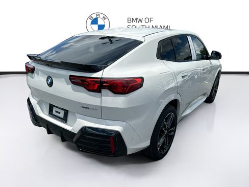 New 2026 BMW X2 xDrive28i w/ M Sport Package AWD/4WD image 6
